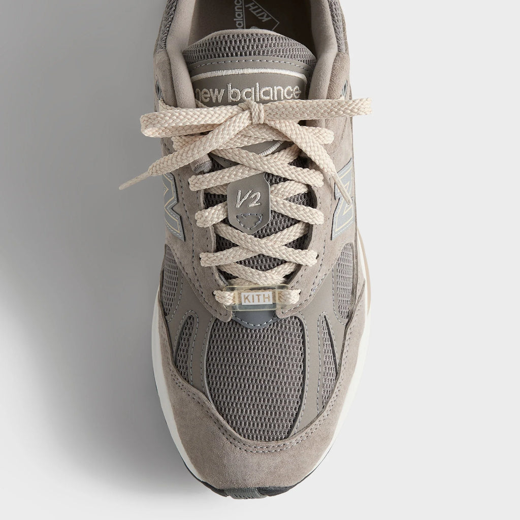 Kith 101 & New Balance Made in UK 991v2 - Moonrock
